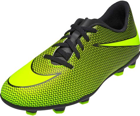 nike kids soccer shoes